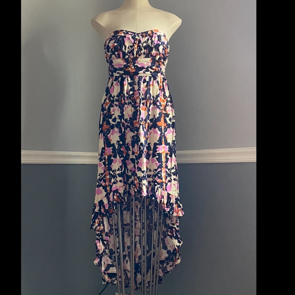 Strapless high-low dress w/sweetheart neckline